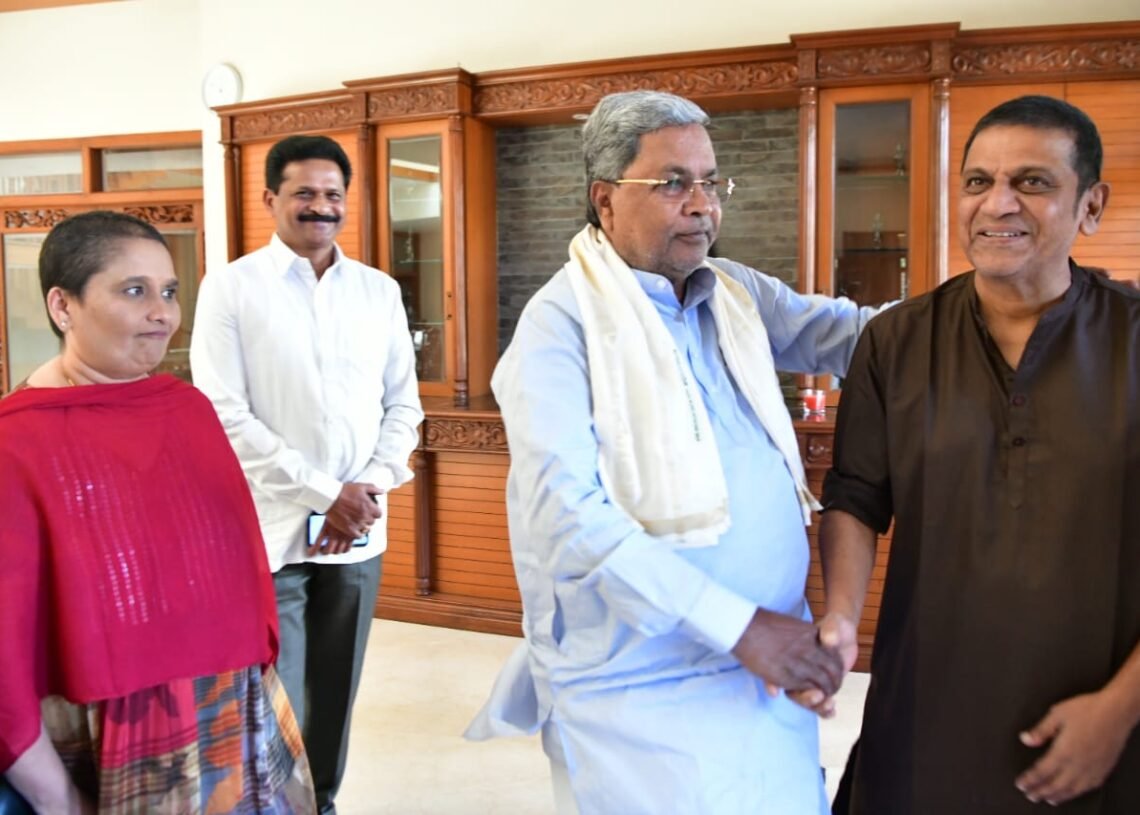 ನಟ ಶಿವರಾಜ್ ಕುಮಾರ್ ಆರೋಗ್ಯ ವಿಚಾರಿಸಿದ ಮುಖ್ಯಮಂತ್ರಿ ಸಿದ್ದರಾಮಯ್ಯ