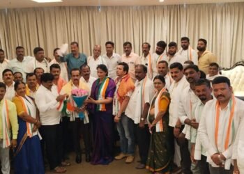ಉದ್ಯಮಿ ಬಿಜೆಪಿ ಮುಖಂಡ ಎನ್.ವಿ ಈರೇಶ್ ಕಾಂಗ್ರೇಸ್ ಸೇರ್ಪಡೆಗೆ ವೇದಿಕೆ ಸಿದ್ದತೆ.?