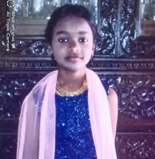 ಅಮ್ಮ ಬೈದಿದ್ದಕ್ಕೆ ಮನನೊಂದು 7ನೇ ತರಗತಿ ವಿದ್ಯಾರ್ಥಿನಿ ಆತ್ಮಹತ್ಯೆ